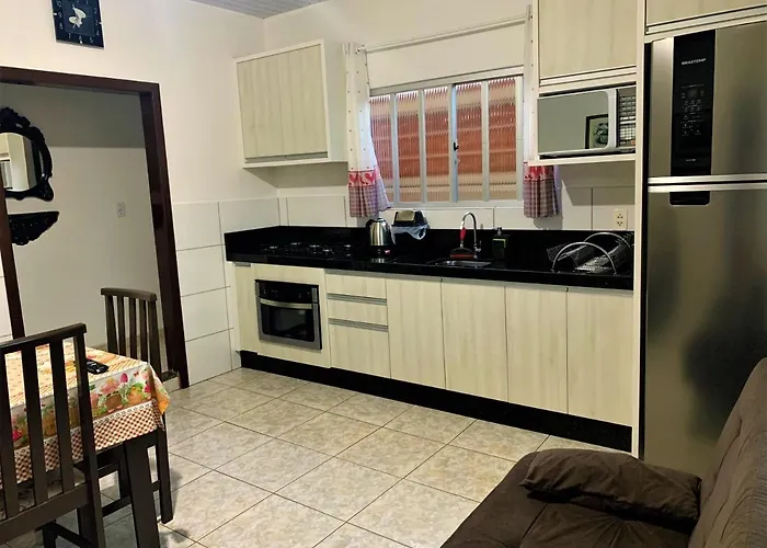 Casa Bombinhas